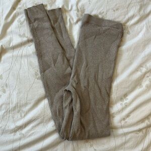 Victoria's Secret Ribbed Leggings in Taupe